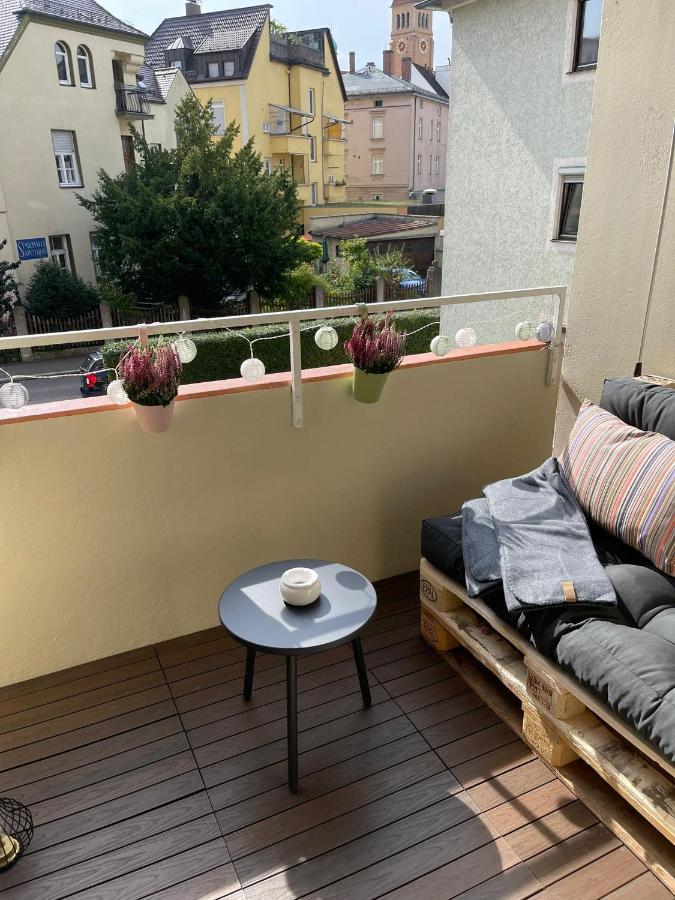 Lilis Apartment Mit Balkon Augsburg Exterior photo